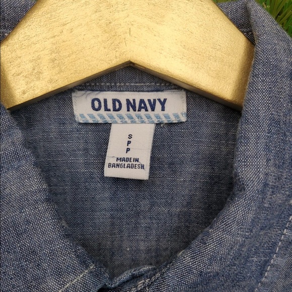 OLD NAVY - Long Sleeve Button Down Shirt - Picture 2 of 3
